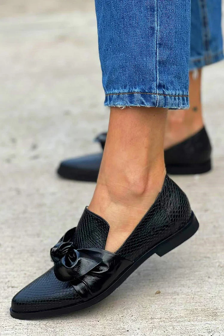 Georgia | Mocasín Negro con Lazo Brillante