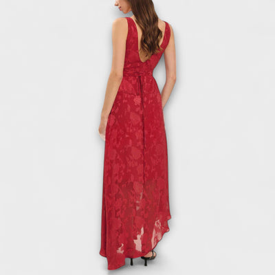 Opal - Elegante Vestido Maxi de Encaje sin Espalda y con Cordones
