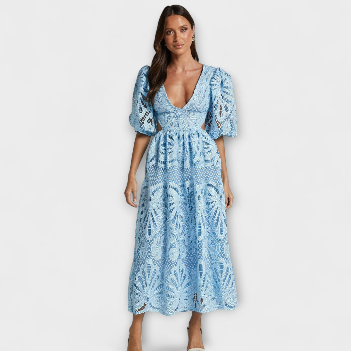 Vestido Elegante con Detalles Delicados