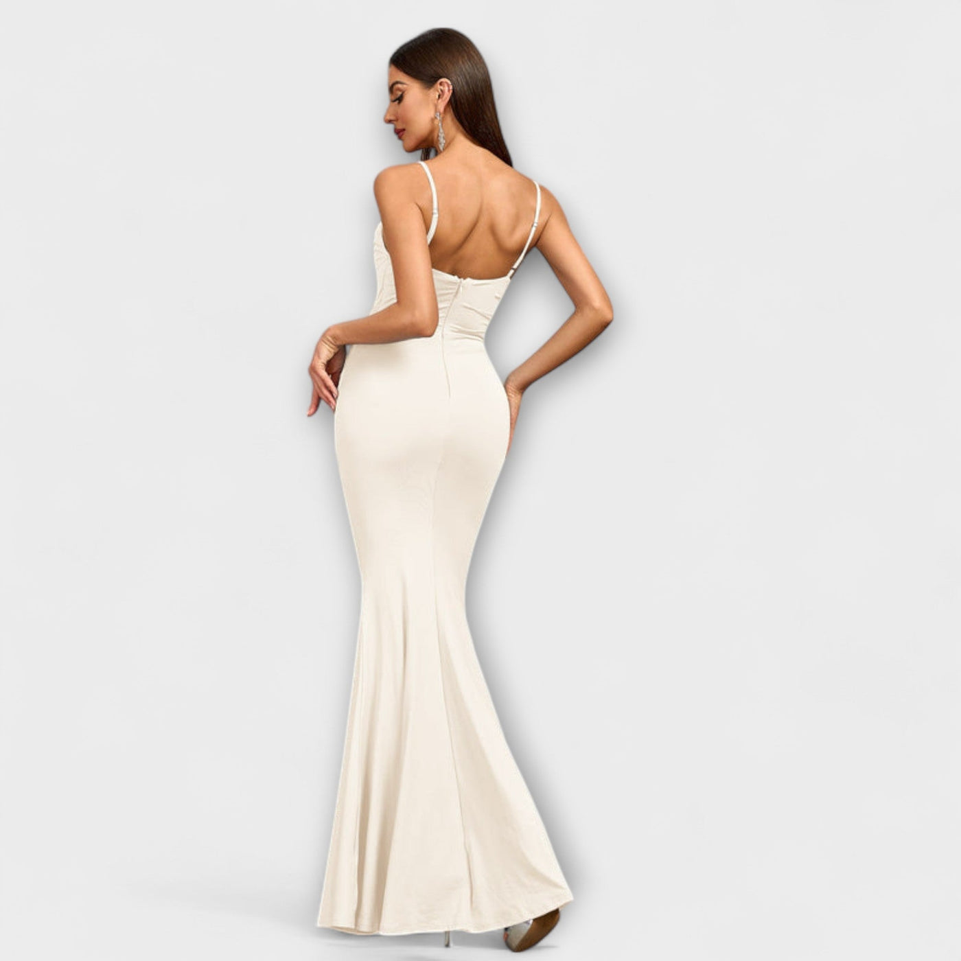 Callie - Vestido Elegante con Volantes