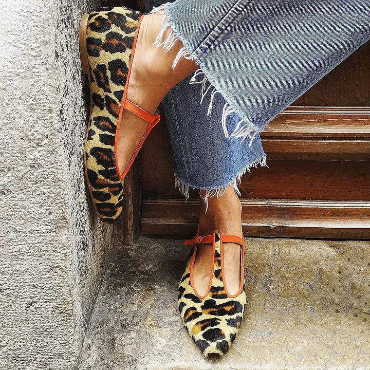Alina | Bailarinas T-Strap de Leopardo