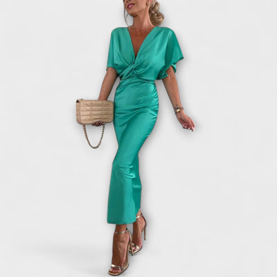 Sable - Vestido Maxi Ajustado de Satén Sólido con Escote en V y Nudo Cruzado